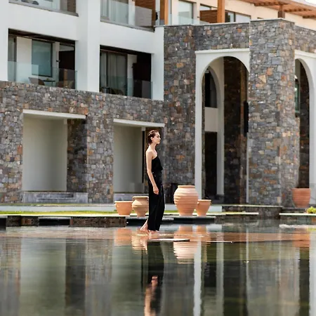 Amirandes, A Grecotel To Live 5*