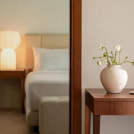 Amirandes, A Grecotel To Live 5*